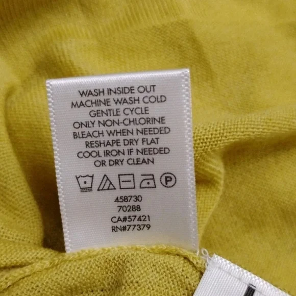 Ann Taylor Long Sleeve Pullover Top Faux Pearl Accent Yellow Women's Size S NWT - Picture 5 of 5